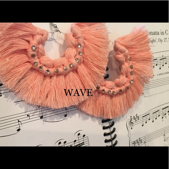 Macrame fringe earrings/ custom designed handmade - Picture 2 of 3